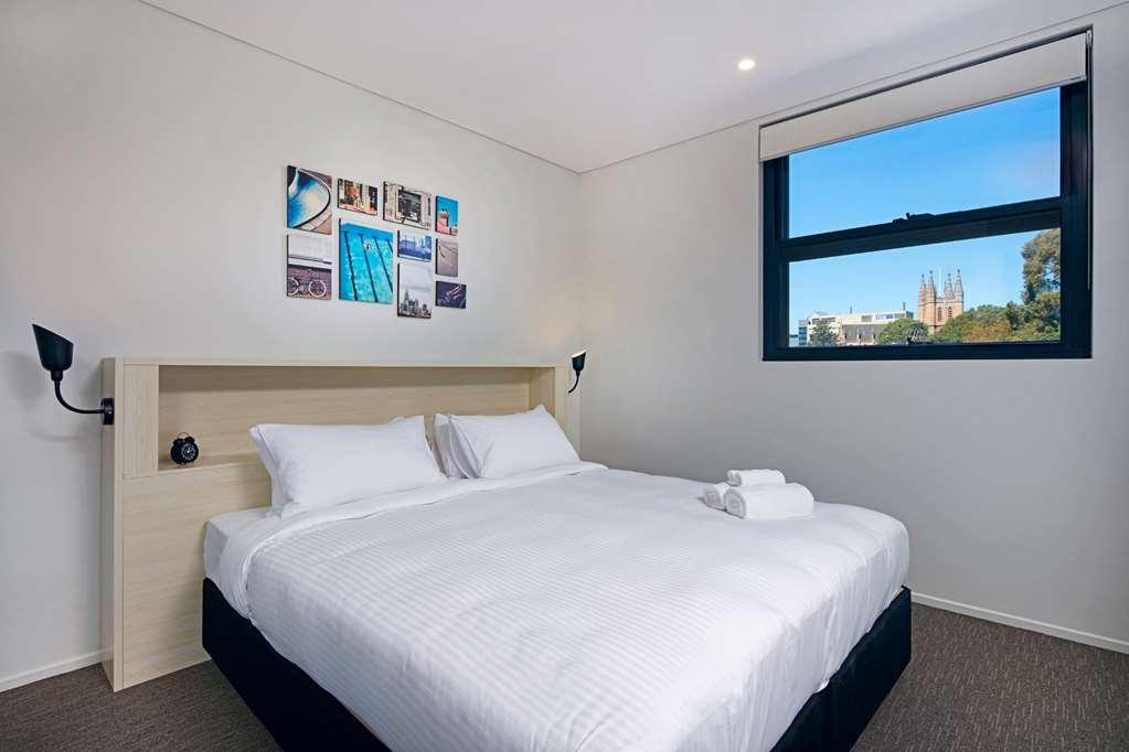 Veriu Camperdown Sydney Room photo