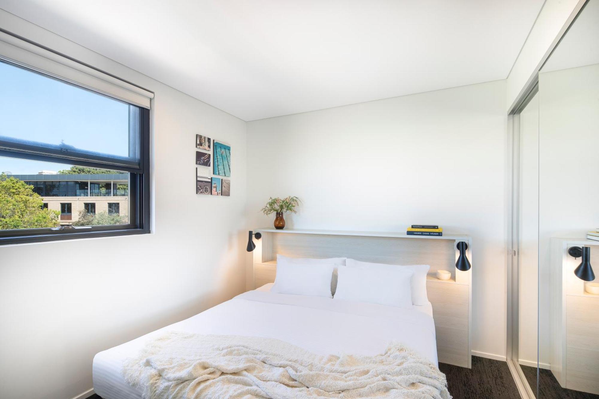 Veriu Camperdown Sydney Exterior photo